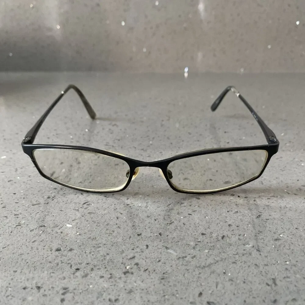 Claiborne this frames